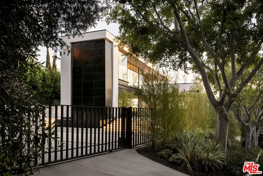 1210 Laurel Way, Beverly Hills, CA 90210 - #3