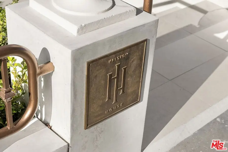 11923 Gorham Avenue #201, Los Angeles, CA 90049 - #3