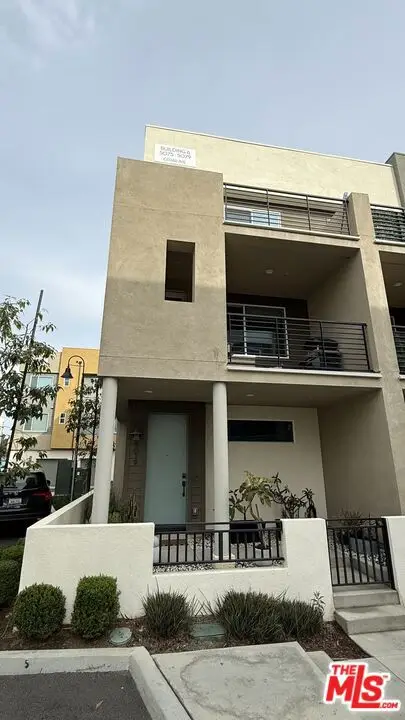 5079 Cedar Avenue, Long Beach, CA 90805 - Image #1