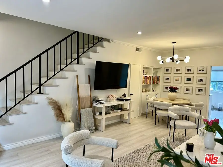 5139 Balboa Boulevard #2, Encino, CA 91316 - Image #3