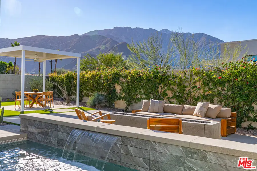 379 Fountain Drive, Palm Springs, CA 92262 - Image #2