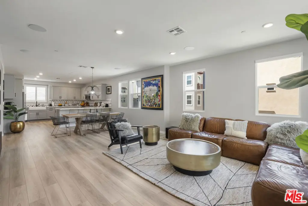 756 Daniel Freeman Circle, Inglewood, CA 90301 - Image #1