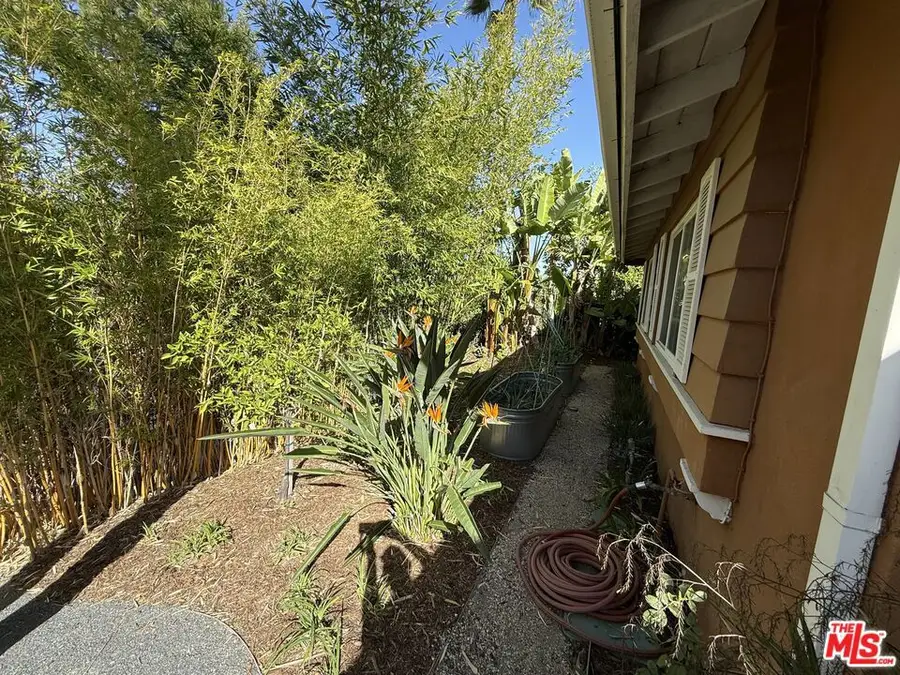 4840 Adele Court, Woodland Hills, CA 91364 - Image #2