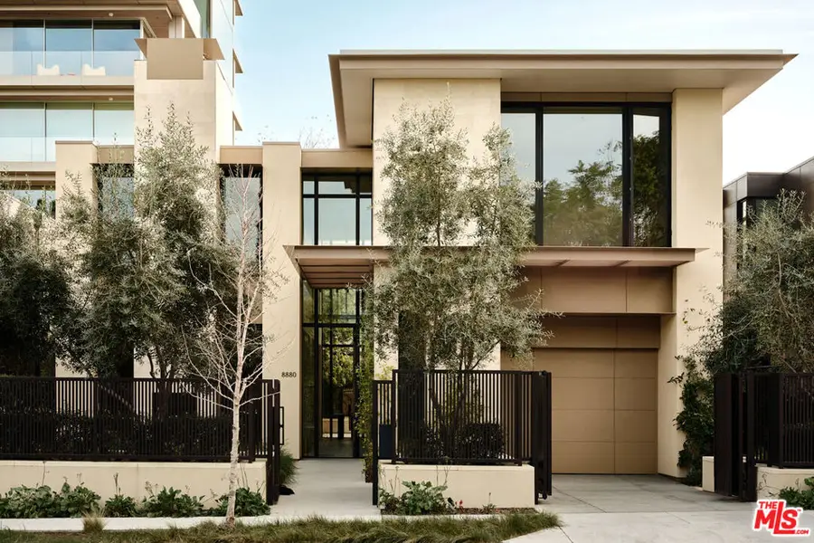 8880 Rosewood Avenue, West Hollywood, CA 90048 - #3