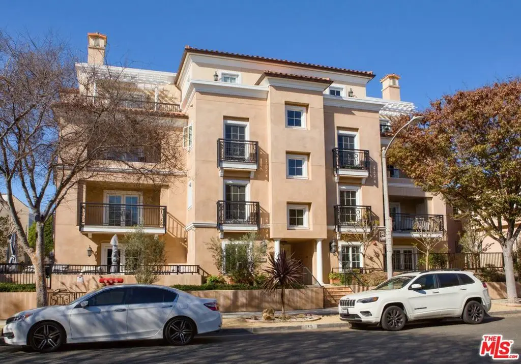 313 S Reeves Drive, Beverly Hills, CA 90212 - Image #1