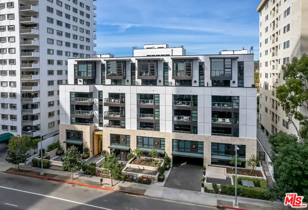 10777 Wilshire Boulevard #401, Los Angeles, CA 90024 - Image #1