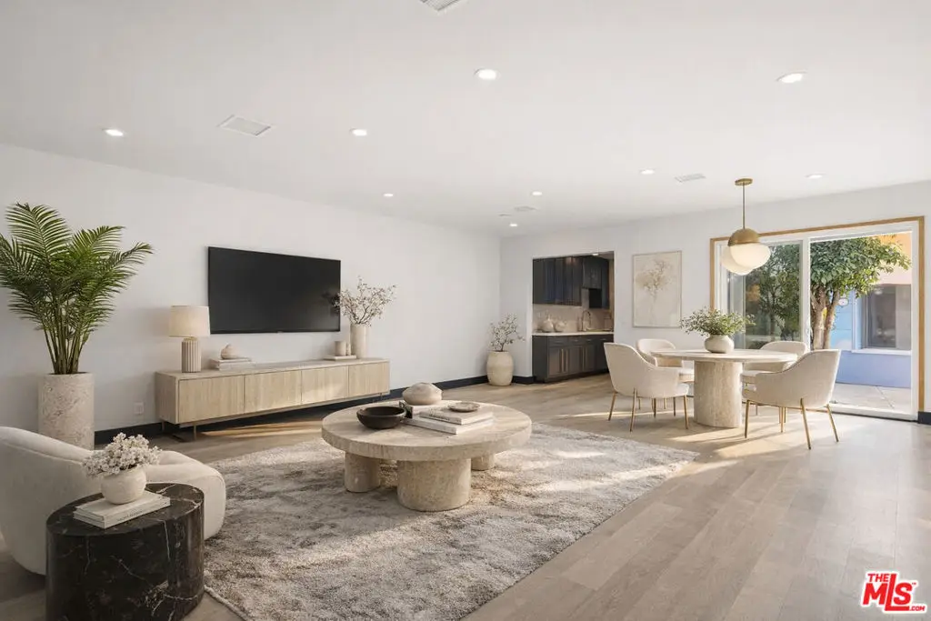 17660 Martha Street, Encino, CA 91316 - Image #1