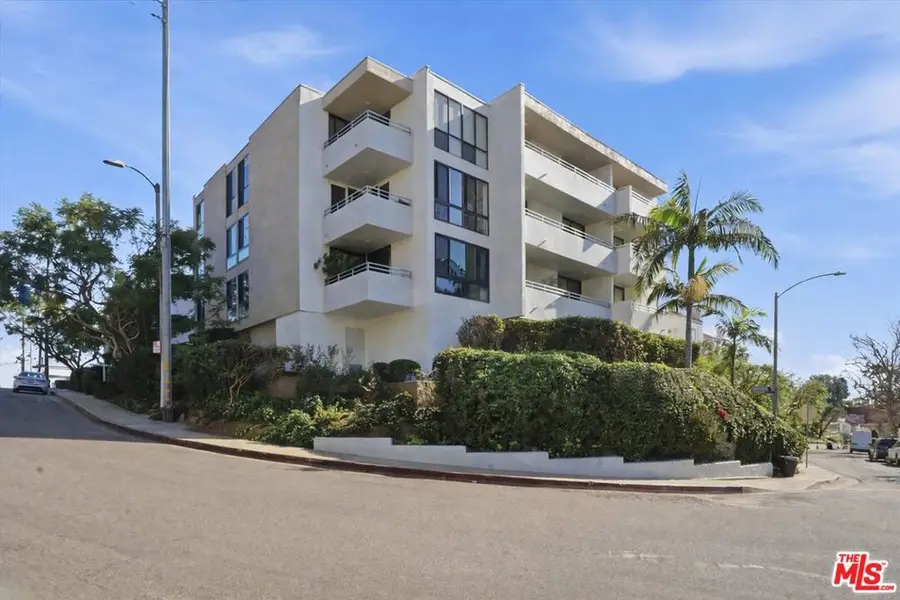15480 Antioch Street #102, Pacific Palisades, CA 90272 - Image #2