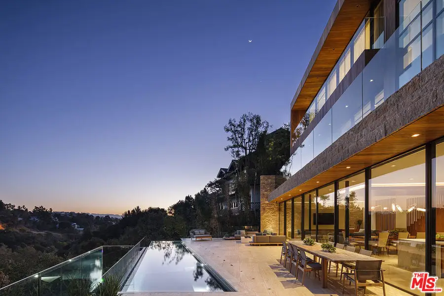 1716 San Remo Drive, Pacific Palisades, CA 90272 - Image #2