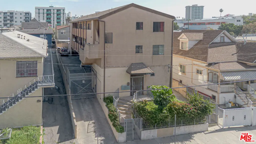 1038 Dewey Avenue, Los Angeles, CA 90006 - Image #1