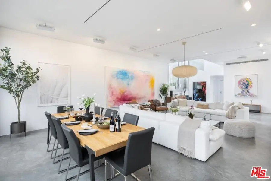 17 N Venice Boulevard, Venice, CA 90291 - Image #3