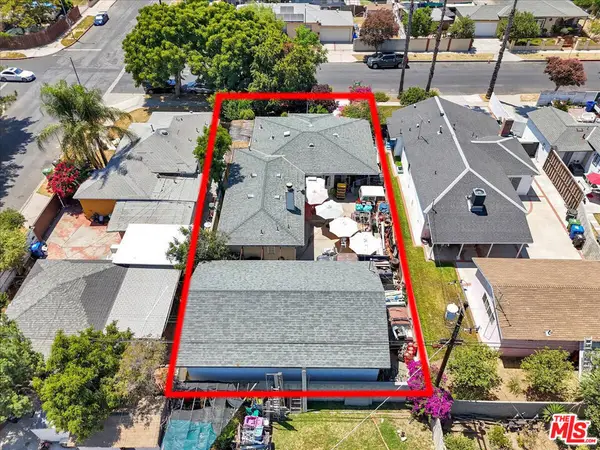 7506 Independence Avenue, Canoga Park, CA 91303