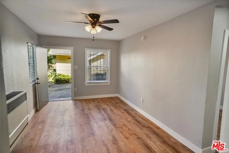 5724 La Mirada Avenue, Los Angeles, CA 90038 - Image #2