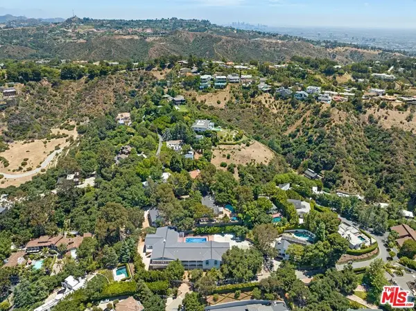 9669 Oak Pass Road, Beverly Hills, CA 90210