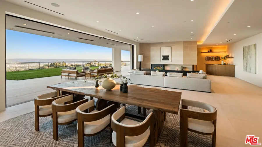 1204 Chickory Lane, Los Angeles, CA 90049 - Image #3