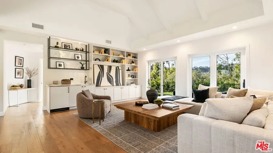 13146 Rivers Road, Los Angeles, CA 90049 - Image #2