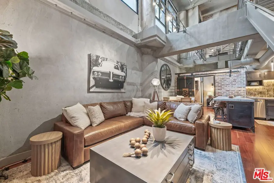 330 S 11th Avenue #A005, Los Angeles, CA 90015 - #3