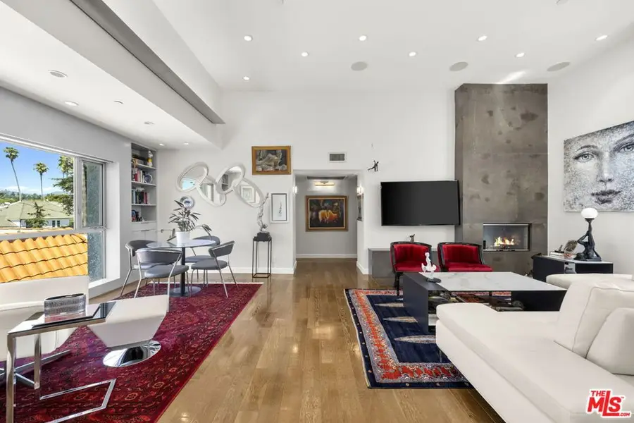 907 Lincoln Boulevard #PH 302, Santa Monica, CA 90403 - Image #3