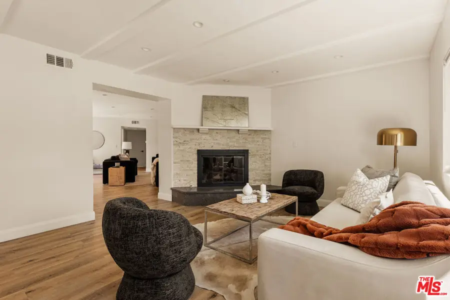 23153 Gonzales Drive, Woodland Hills, CA 91367 - Image #3