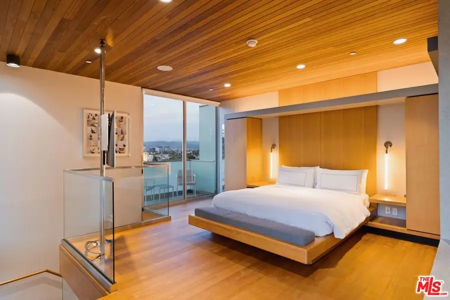 1251 Edris Drive, Los Angeles, CA 90035 - Image #2