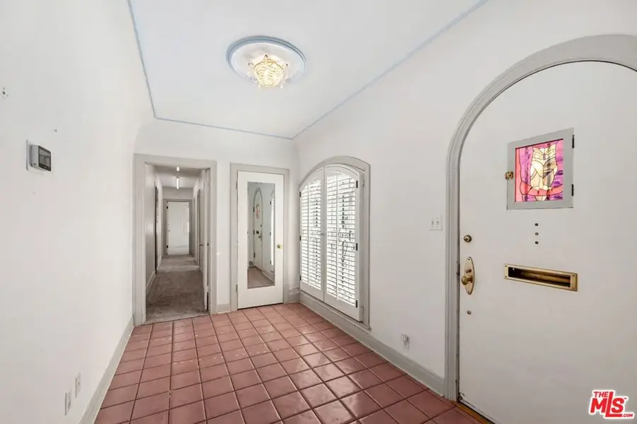 3680 Colonial Avenue, Los Angeles, CA 90066 - Image #3