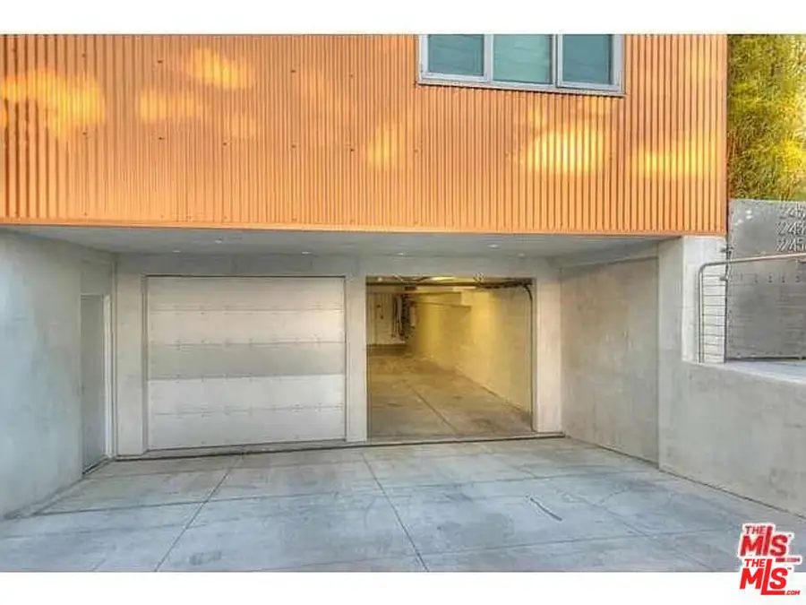 2452 Penmar Avenue, Venice, CA 90291 - Image #2