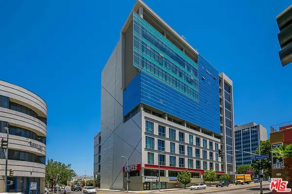 3223 W 6th Street #906, Los Angeles, CA 90020