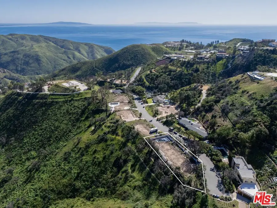 1712 Manzanita Park Avenue, Malibu, CA 90265 - #2