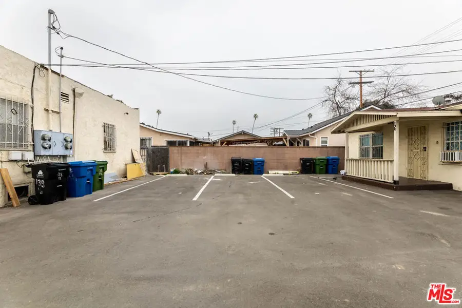 136 W 82nd Street, Los Angeles, CA 90003 - #2