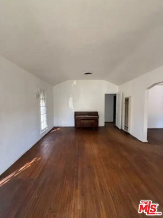 13103 Vaughn Street, San Fernando, CA 91340 - Image #3