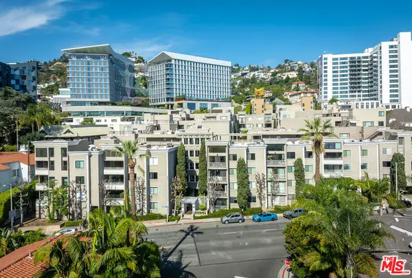 8455 Fountain Avenue #302, West Hollywood, CA 90069