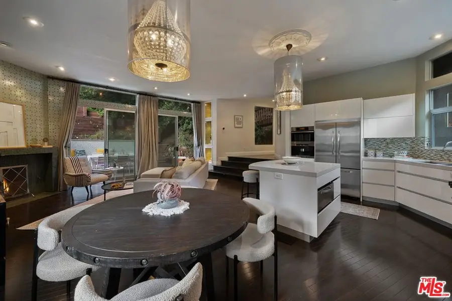 2180 Laurel Canyon Boulevard, West Hollywood, CA 90046 - #3