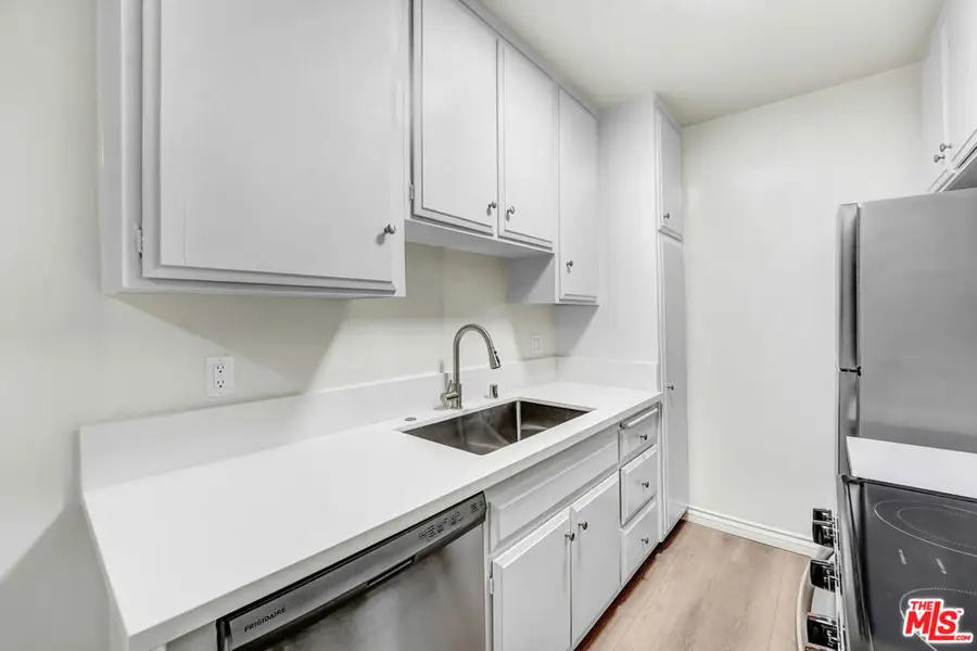 824 Maple Street, Santa Monica, CA 90405 - Image #3