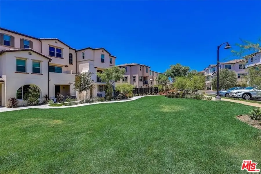 302 Limestone, Foothill Ranch, CA 92610 - #3