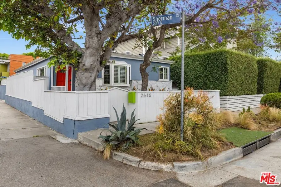 2615 Beach Avenue, Venice, CA 90291 - #2