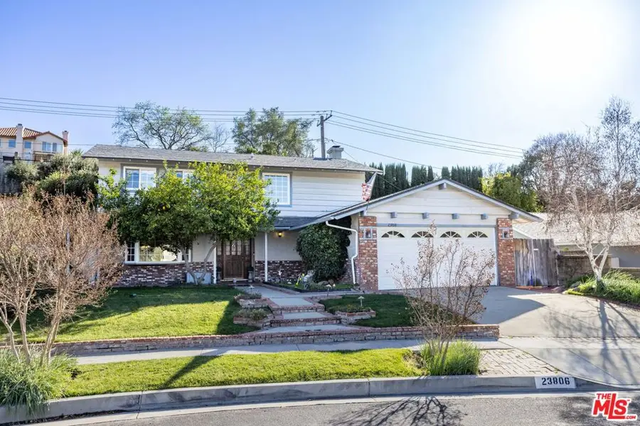 23806 Daisetta Drive, Newhall, CA 91321 - #3