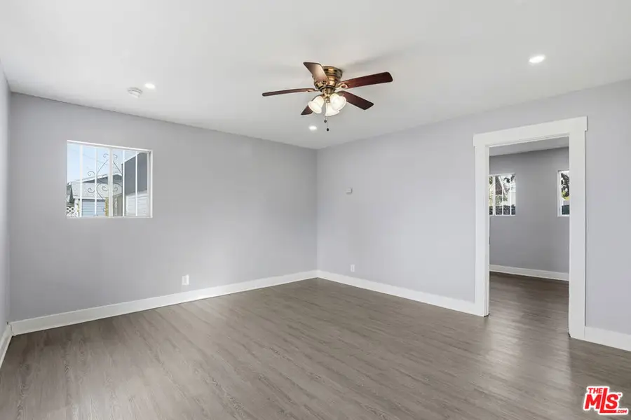 1049 W 67th Street, Los Angeles, CA 90044 - #3