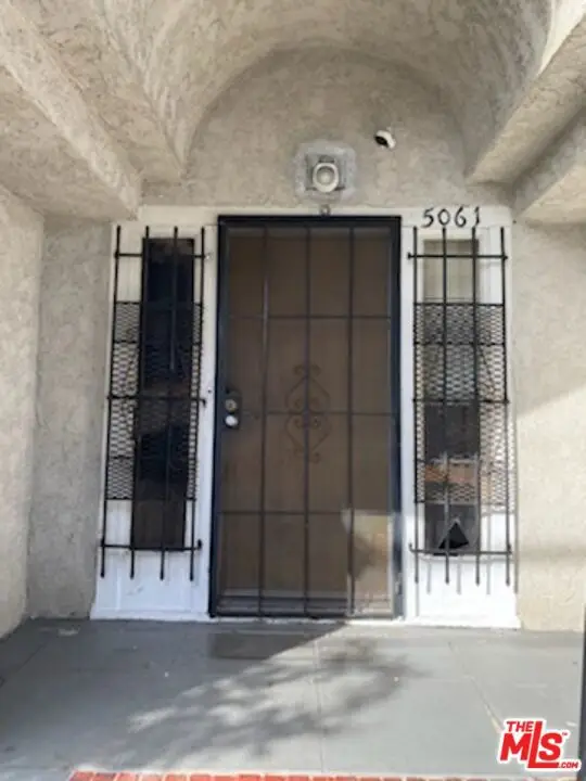 5061 Fountain Avenue, Los Angeles, CA 90029 - #3