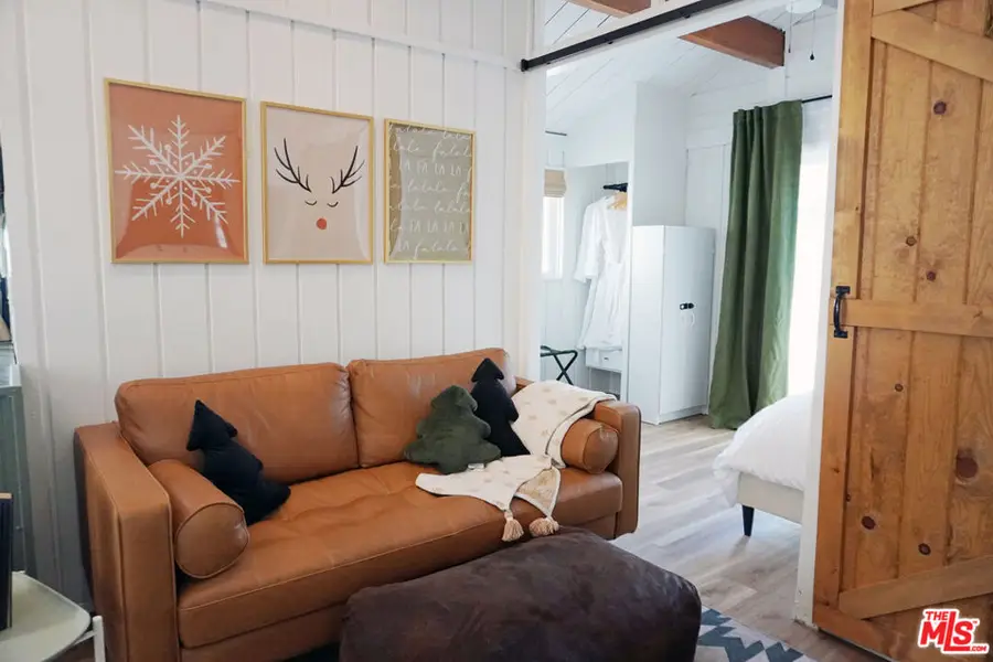 303 Los Angeles Avenue, Sugarloaf, CA 92386 - #3