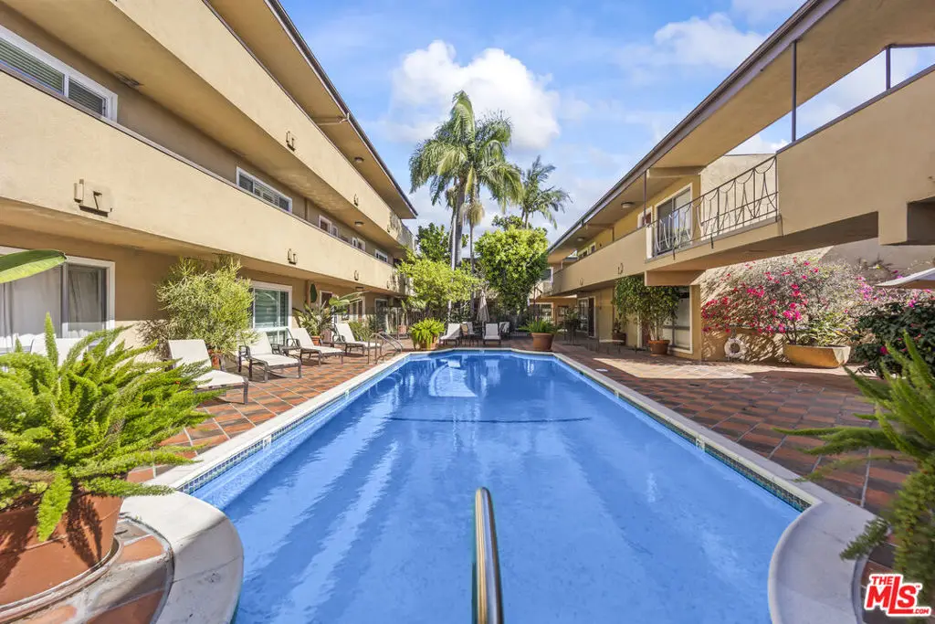 970 Palm Avenue #209, Los Angeles, CA 90069 - #1