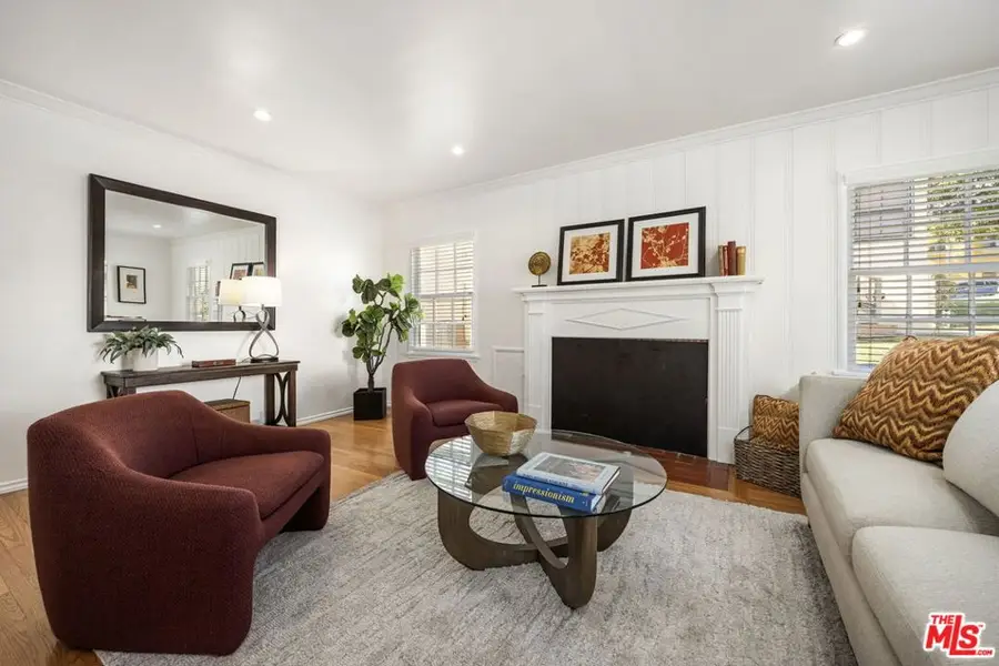 4518 Whelan Place, Los Angeles, CA 90043 - #3