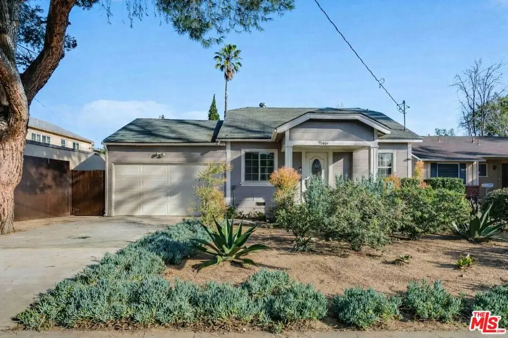 14043 Calvert Street, Van Nuys, CA 91401 - #1