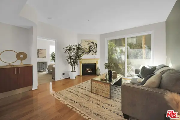 620 S Gramercy Place #135, Los Angeles, CA 90005