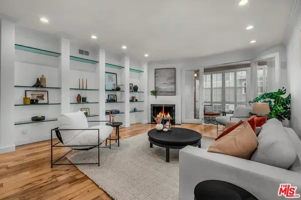 11667 Gorham Avenue #203, Los Angeles, CA 90049