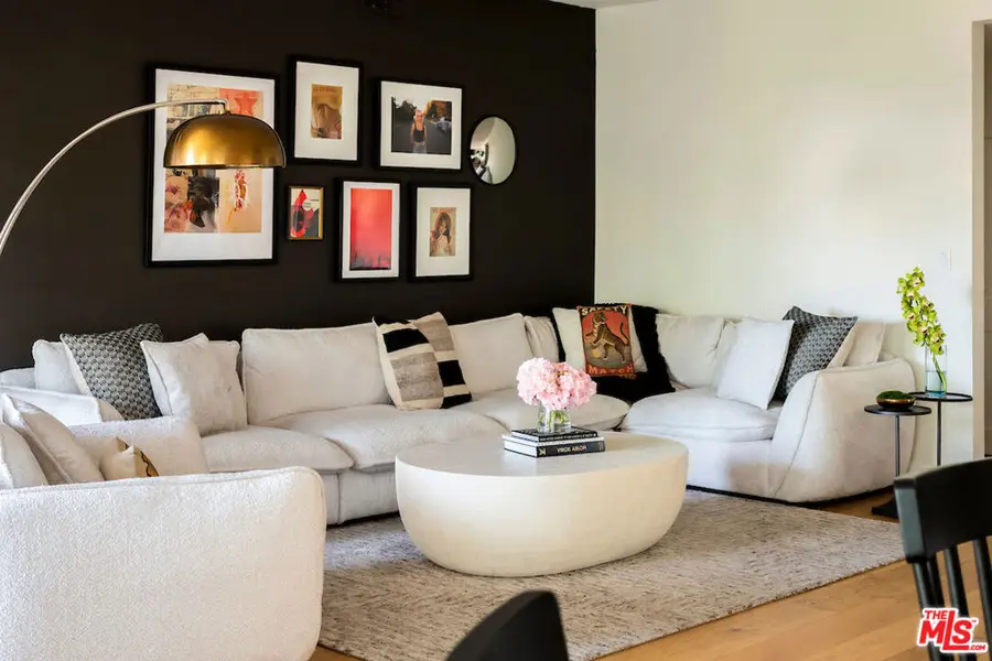 651 Wilcox Avenue #3C, Los Angeles, CA 90004 - #2