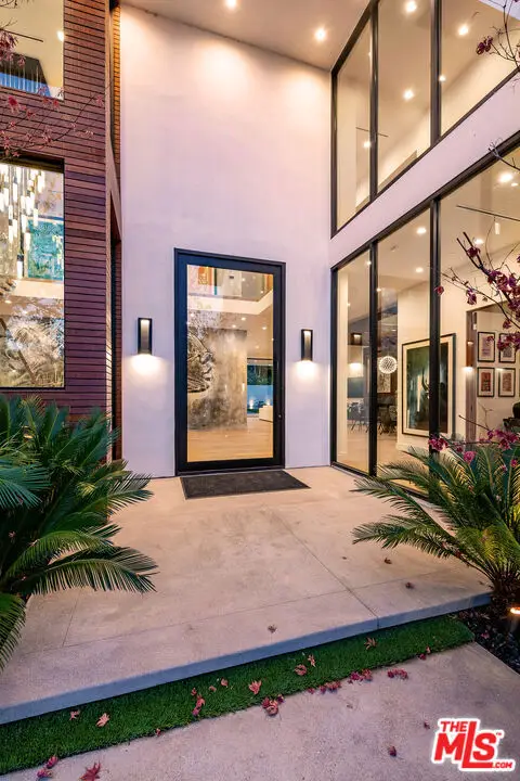 4530 Libbit Avenue, Encino, CA 91436 - #3