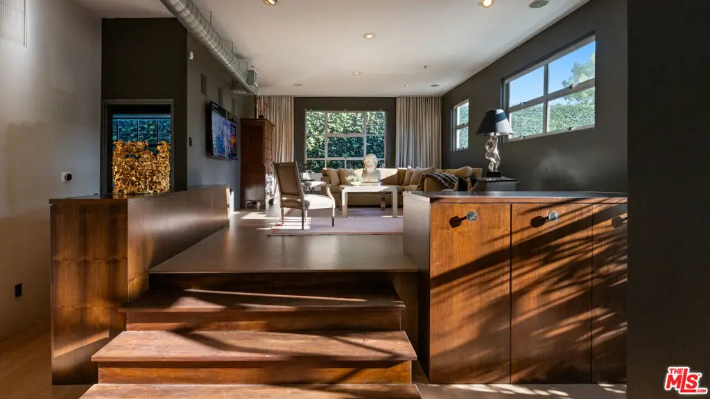 710 N Orlando Avenue #101, Los Angeles, CA 90069 - #1