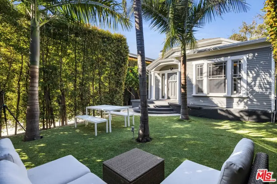 1233 N Genesee Avenue, Los Angeles, CA 90046 - #2