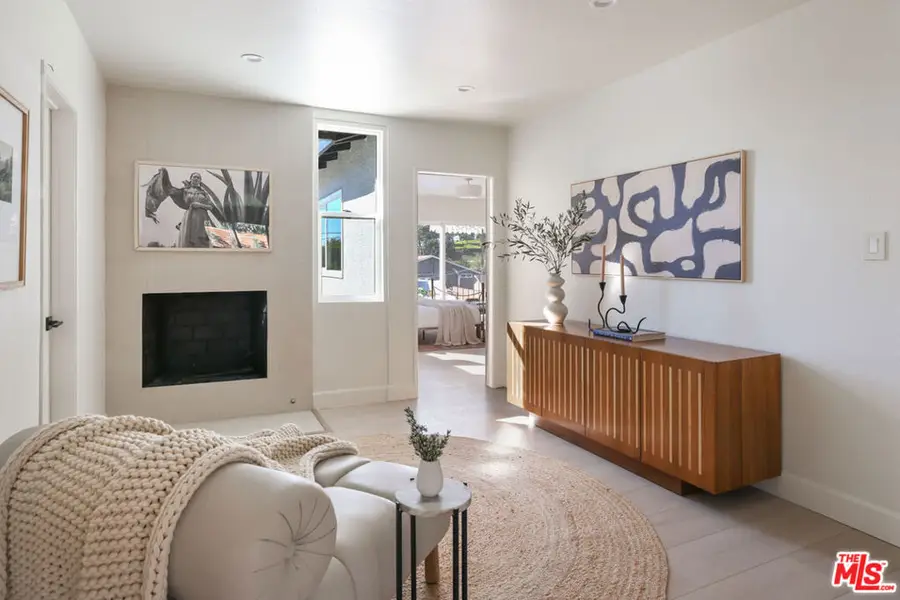 4190 York Boulevard, Los Angeles, CA 90065 - #3