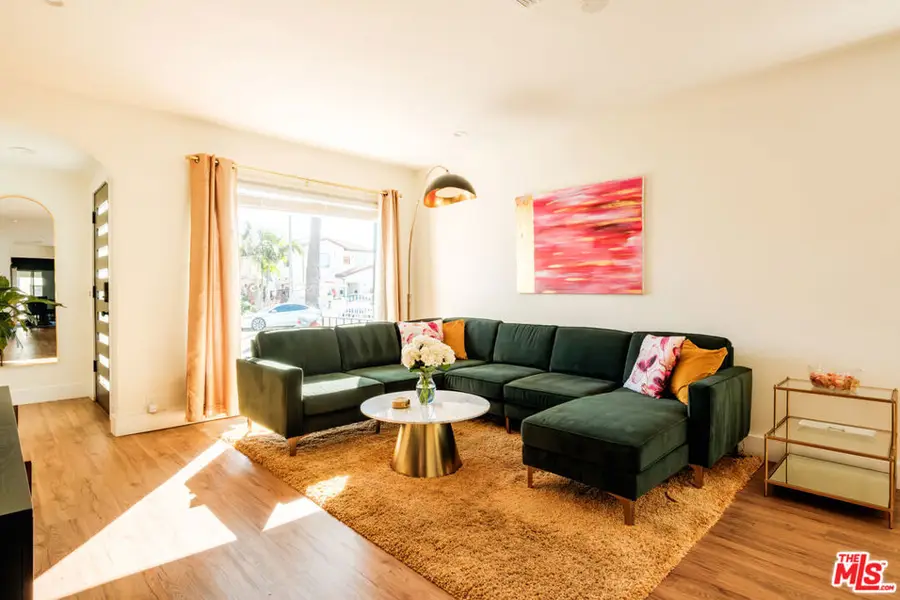 2331 S Cloverdale Avenue, Los Angeles, CA 90016 - #3